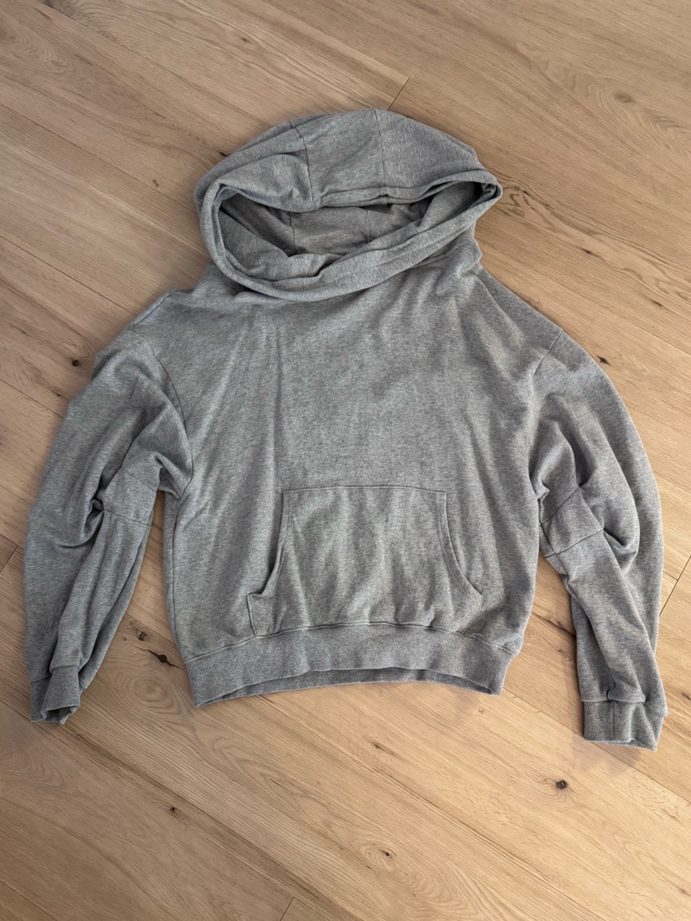 SLOUCHY OVERSIZED HOODIE